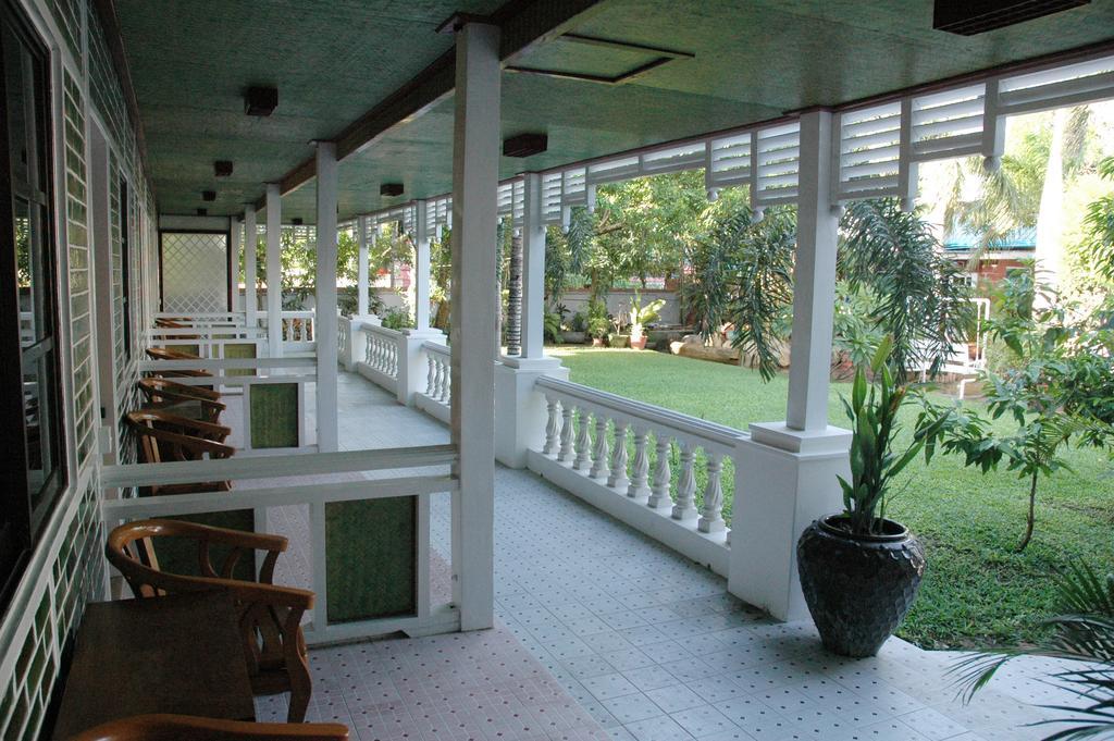מנדלאי Emerald Land Hotel מראה חיצוני תמונה